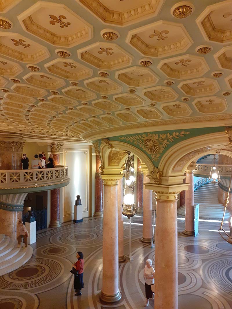 Profesjonalni rodzimi tłumacze języka rumuńskiego